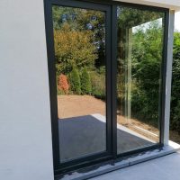 Porte fenetre PVC Gealan gris anthracite