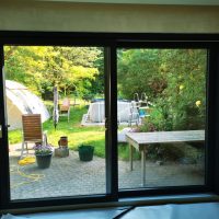 Levant coulissant PVC Veka - Chassis gris anthracite (1)